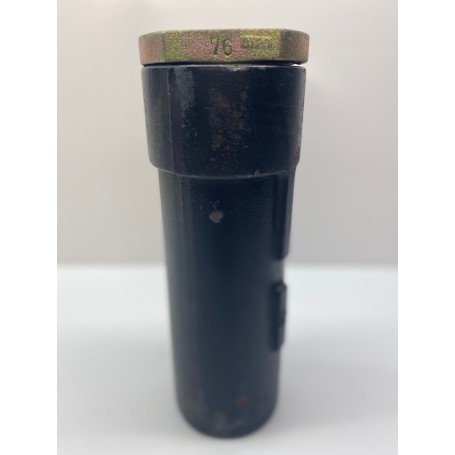 Fourreau - douille en fonte pour poteau de signalisation D 76 mm Dambach  - 19