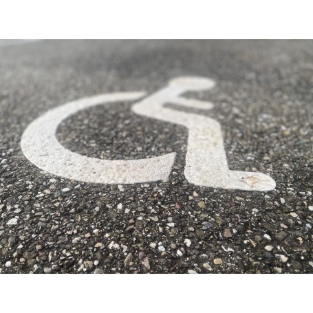 Logo picto PMR handicapé de marquage thermocollante préfabriqué marquage au sol - Lot de 2 pièces - 300 X 250 mm  - 6