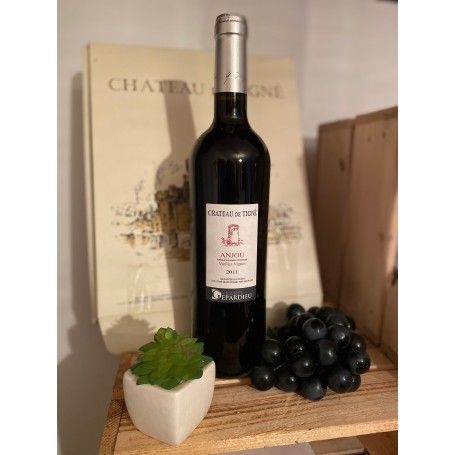 LES VIELLES VIGNES ROUGE 0.75 L GERARD DEPARDIEU  - 1